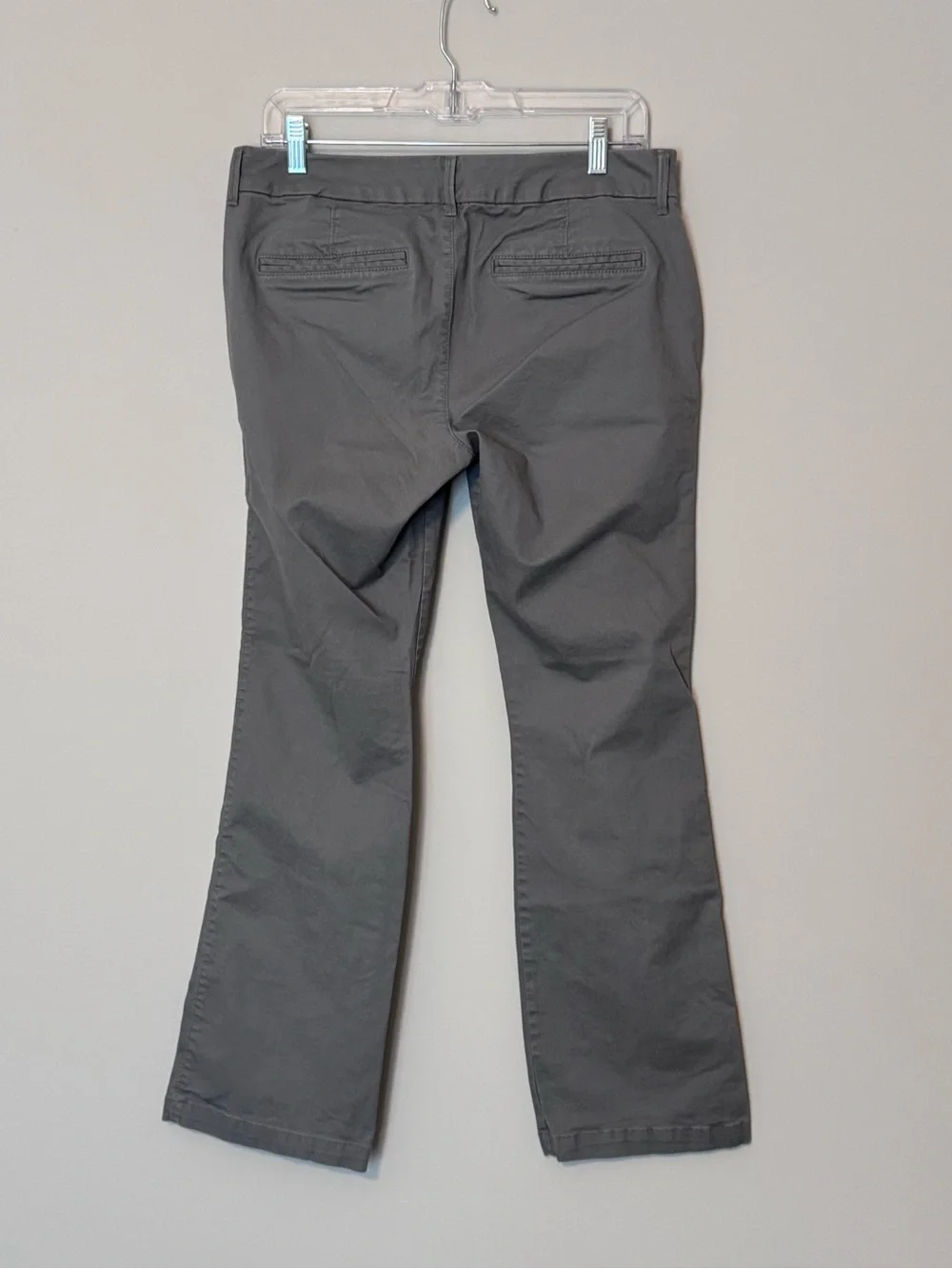 Old Navy Gray Stretch Bootcut Chino Pants Size 8 Petite